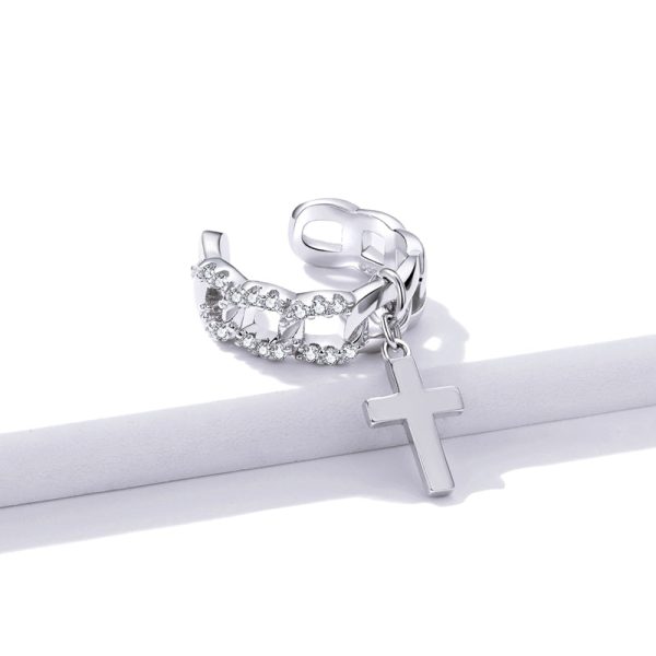 Exquisite Minimalist Cross Ear Cuff - Image 3