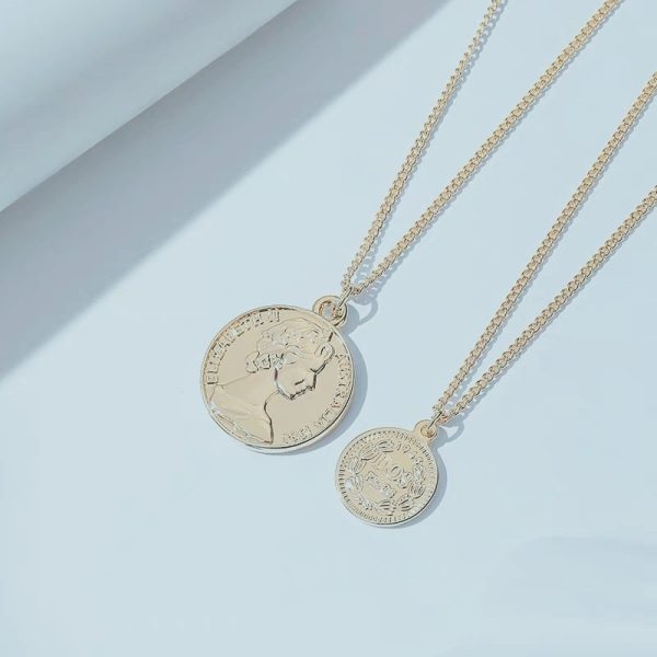 Thick Necklace Fashion Man Avatar Geometric Multilayer Necklace - Image 3