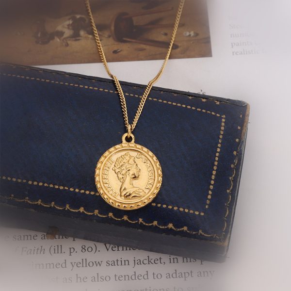 Vintage Coin Chain Choker Thin Chain Portrait Coin Pendant Necklace - Image 2