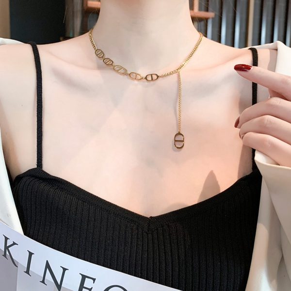 Punk Thick Gold Pig Nose Chains D Letter Pendant Short Choker Necklace - Image 2